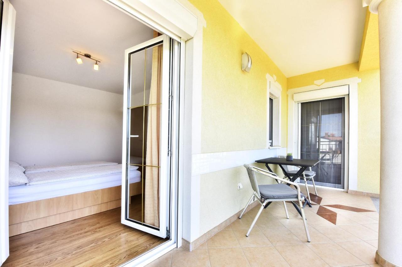 Tomic Apartments Porec Luaran gambar
