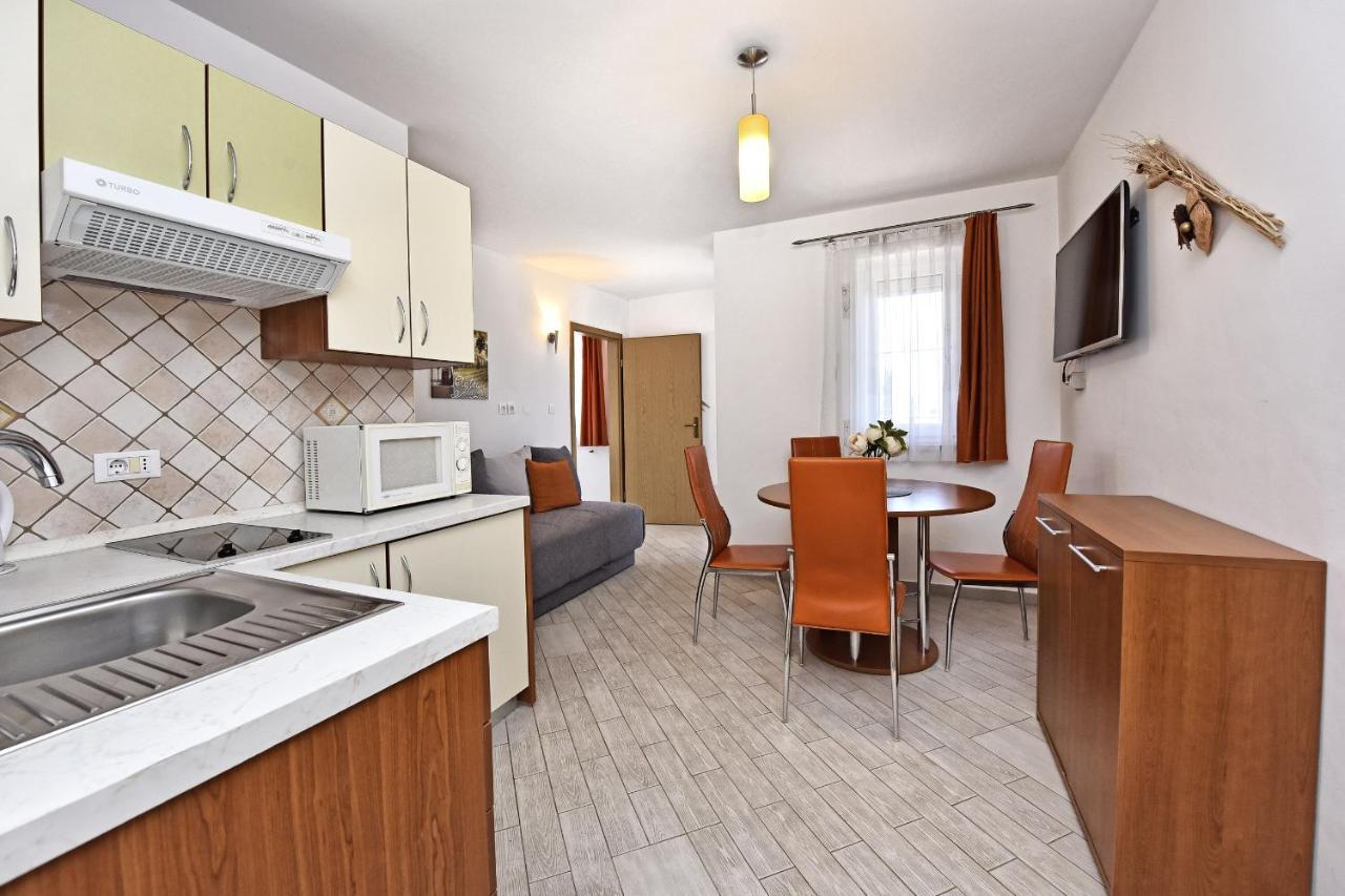 Tomic Apartments Porec Luaran gambar